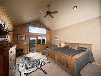 The White River Inn Bull Shoals Екстериор снимка